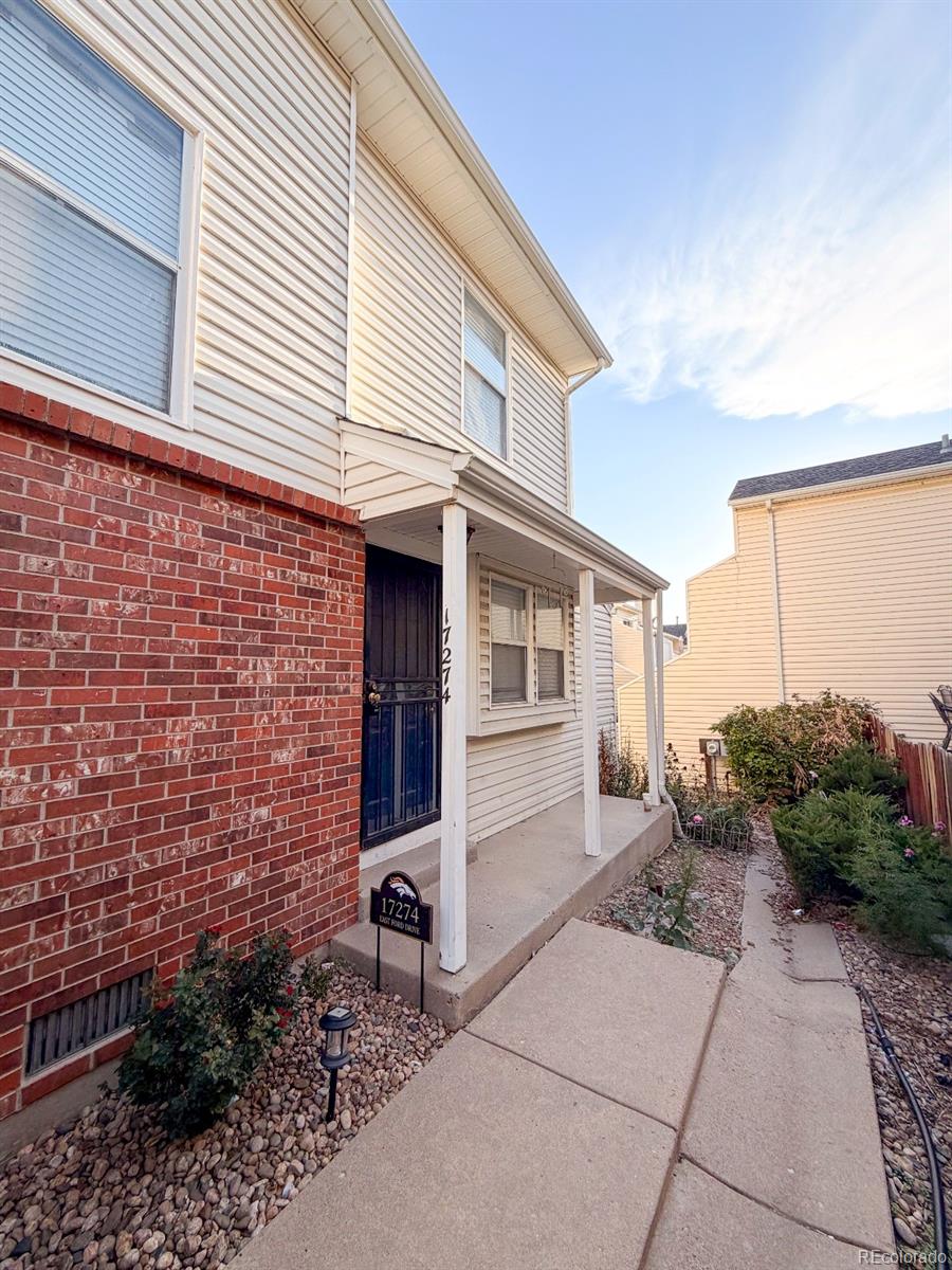 17274 E Ford Dr, Aurora, CO 80017