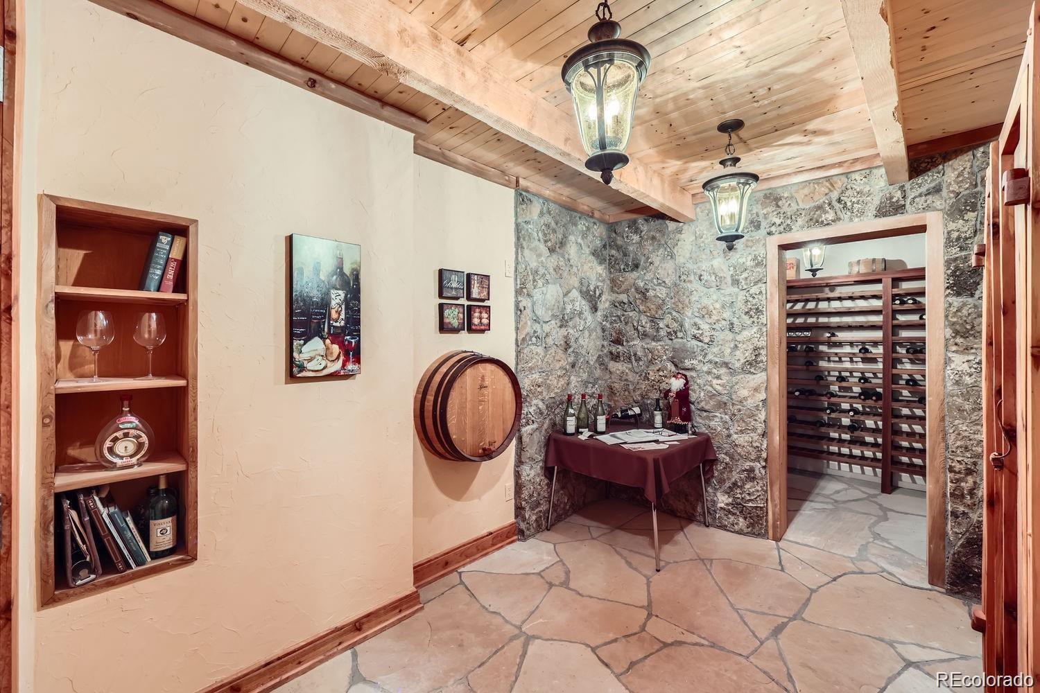 6697 Wauconda Dr, Larkspur, CO 80118