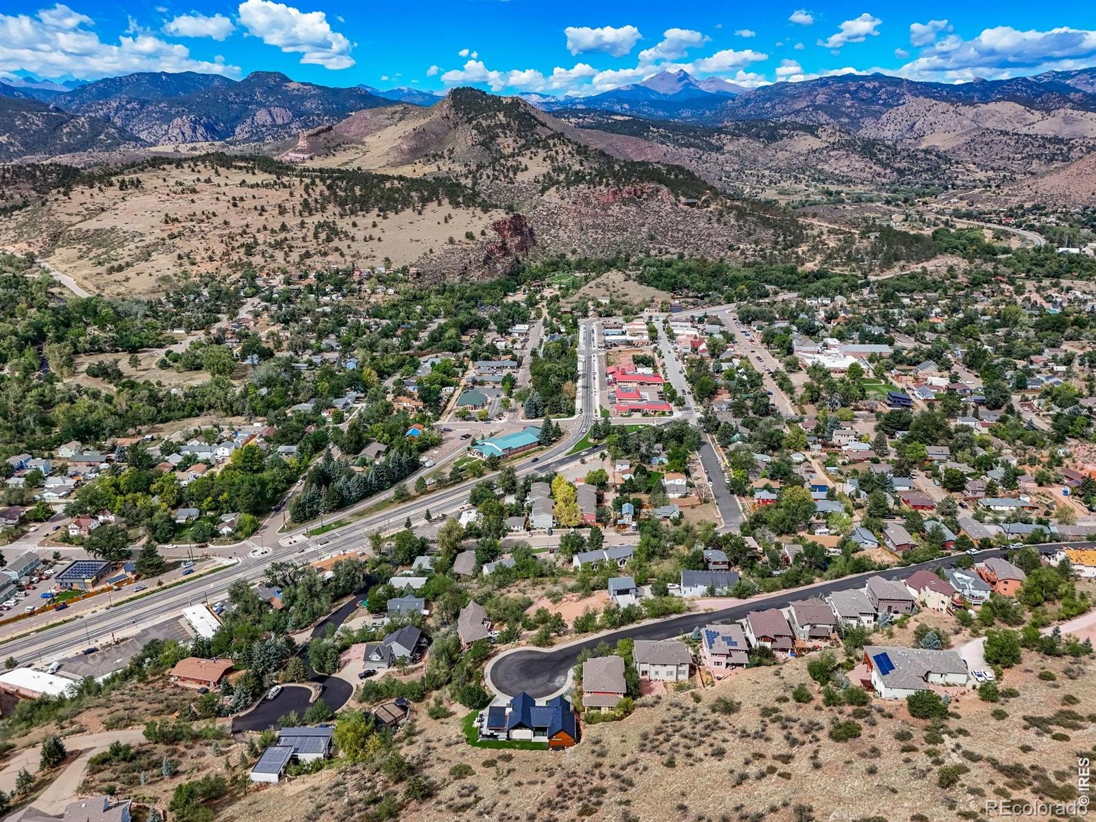 621 1st Ave, Lyons, CO 80540
