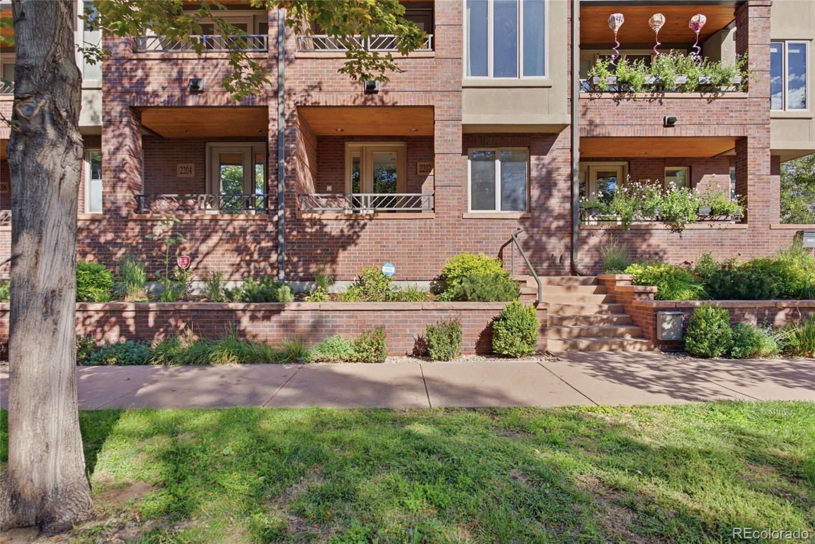 2202 N Emerson St, Denver, CO 80205