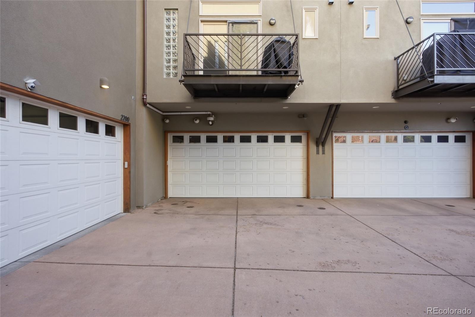 2202 N Emerson St, Denver, CO 80205