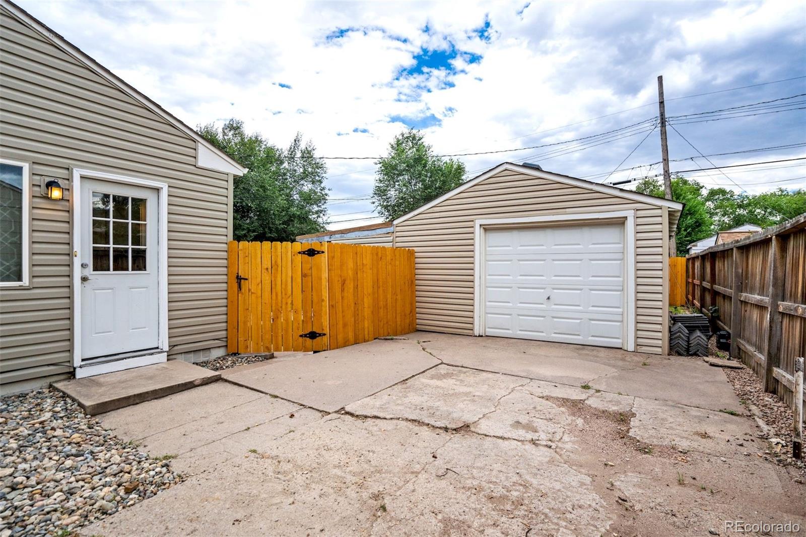 1205 Houston Ave, Colorado Springs, CO 80905