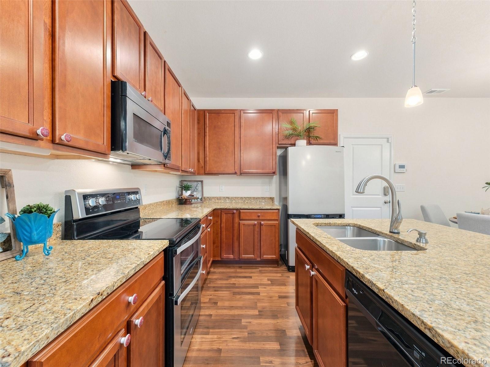 15526 W 64th Loop #D, Arvada, CO 80007