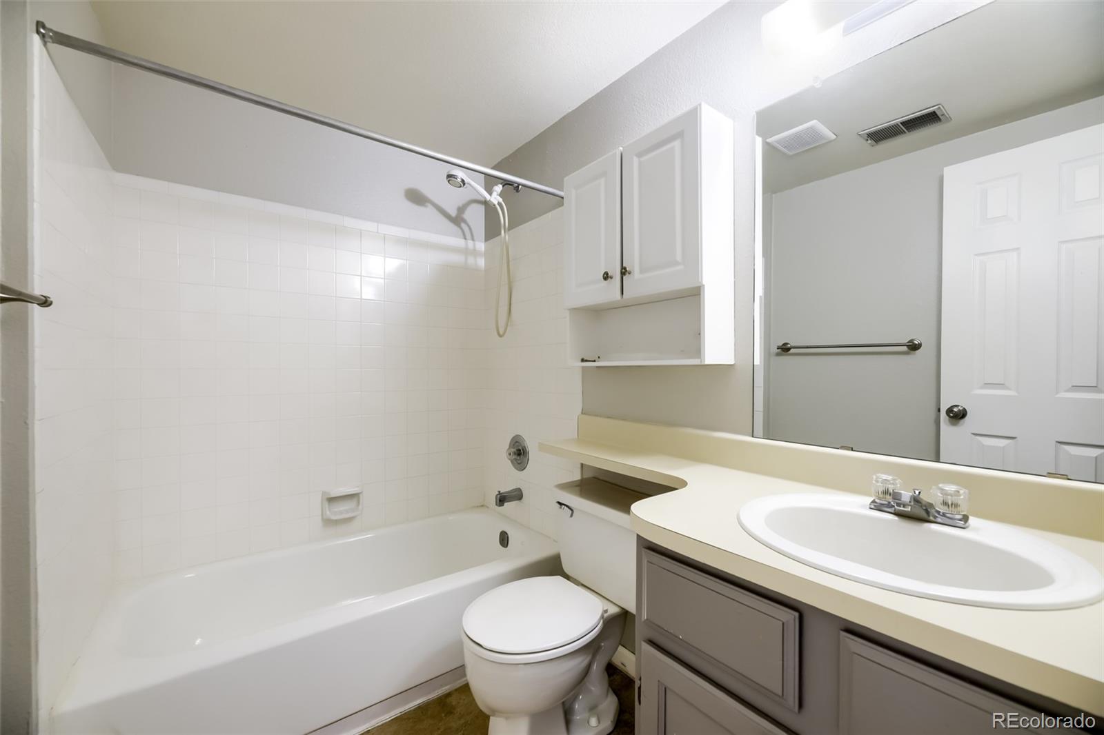 3606 S Depew St #201, Denver, CO 80235