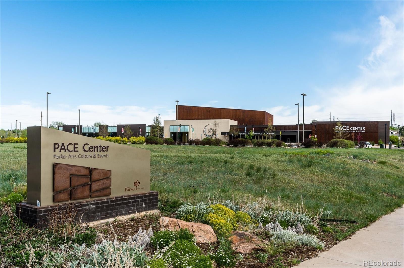 10767 Pikeview Ln, Parker, CO 80138