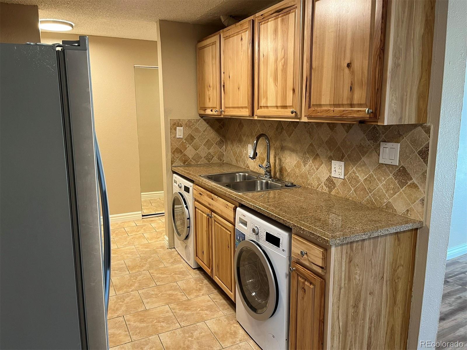 7375 E Quincy Ave #207, Denver, CO 80237