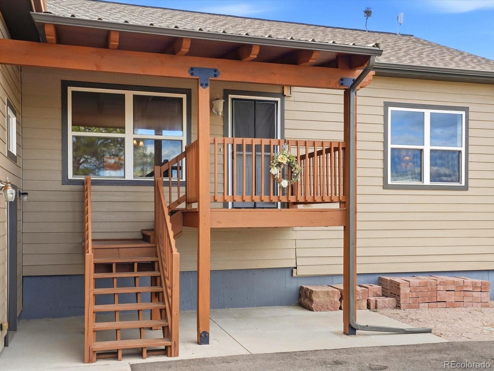 705 Coronado Dr, Sedalia, CO 80135