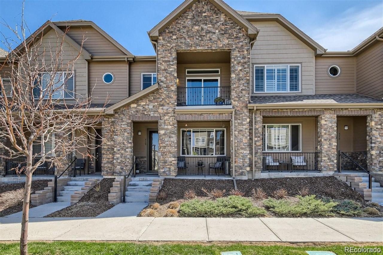 518 E Dry Creek Pl, Littleton, CO 80122