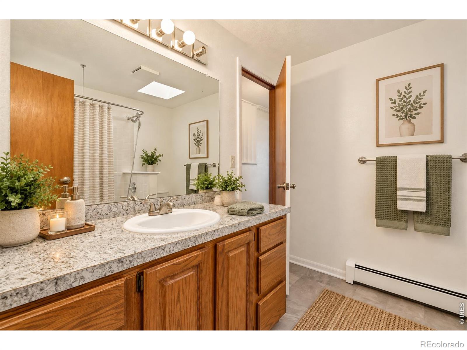 1530 W 28th St, Loveland, CO 80538