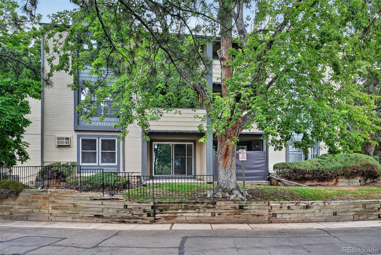 16153 E Alaska Pl #13, Aurora, CO 80017