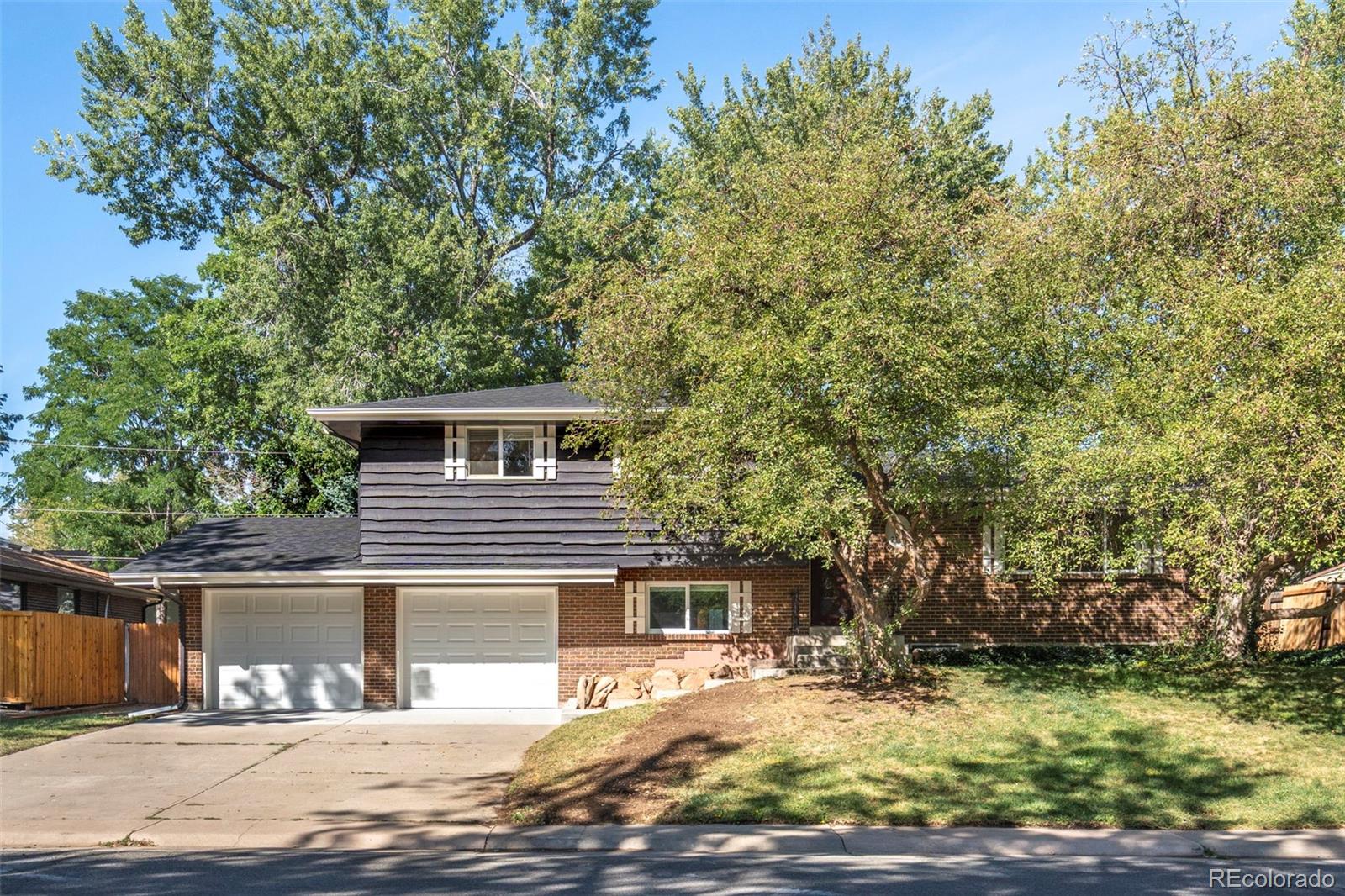 2161 S Allison Ct, Denver, CO 80227