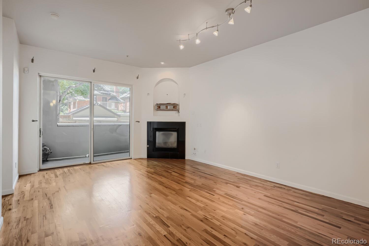 1489 N Steele St #114, Denver, CO 80206