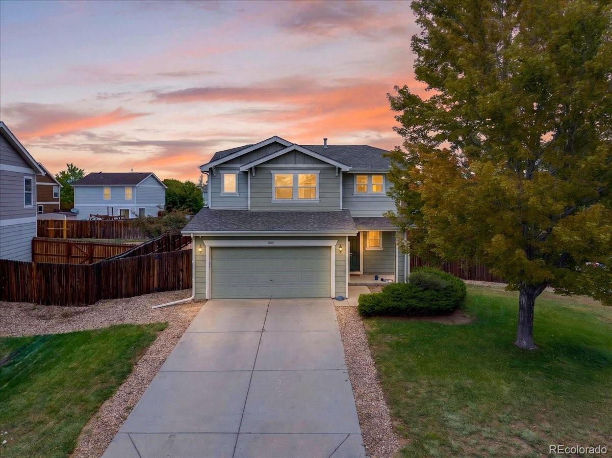 800 Willow Dr, Lochbuie, CO 80603