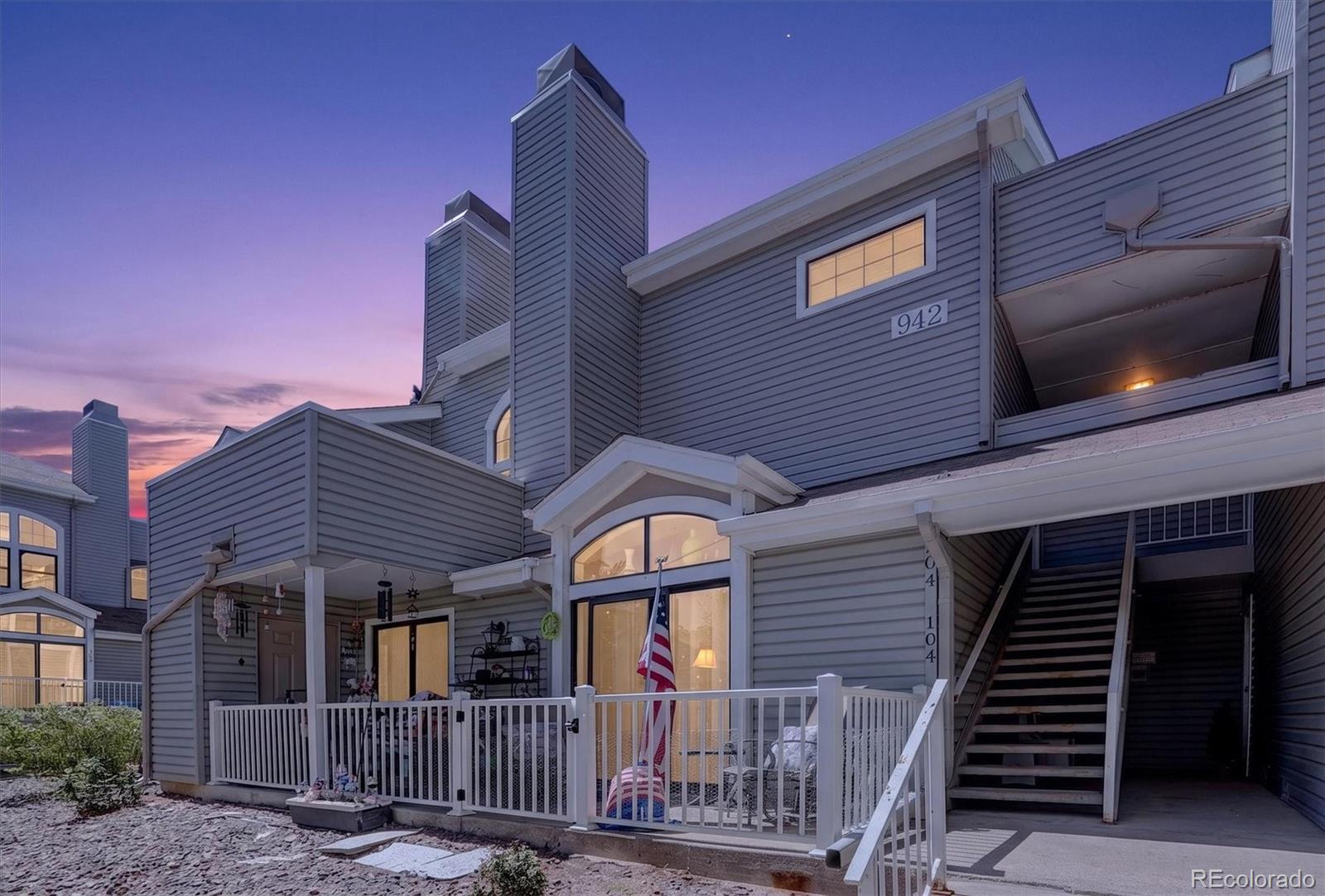 942 S Walden St #204, Aurora, CO 80017