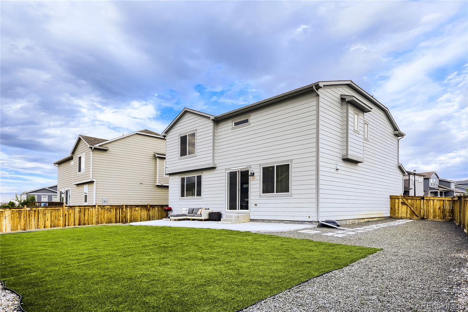 9163 Richfield St, Commerce City, CO 80022