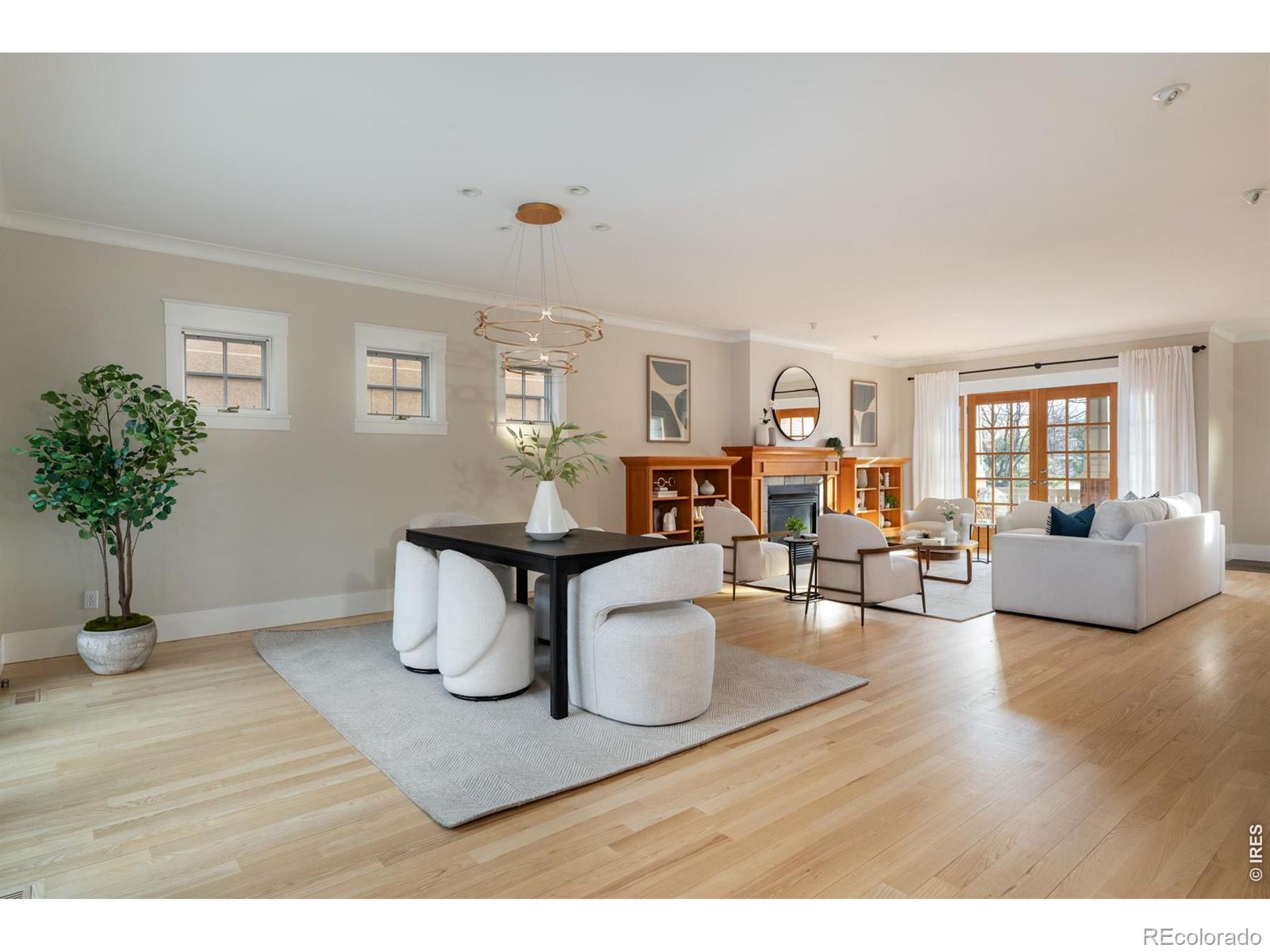 901 Terrace Cir S, Boulder, CO 80304