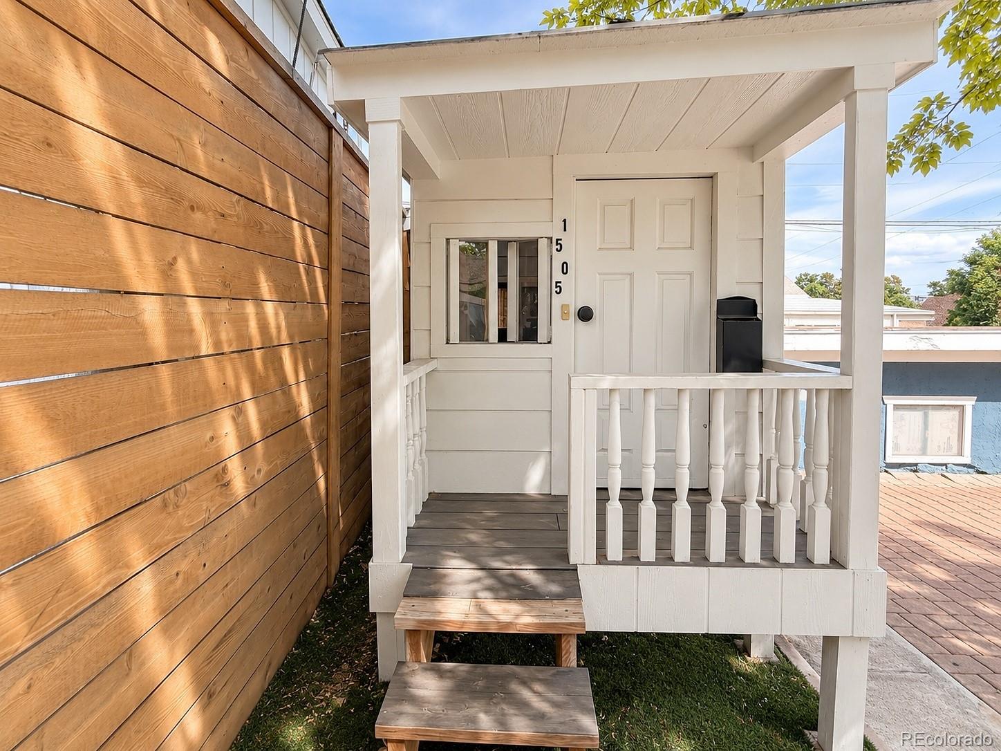 1505 W Alaska Pl, Denver, CO 80223