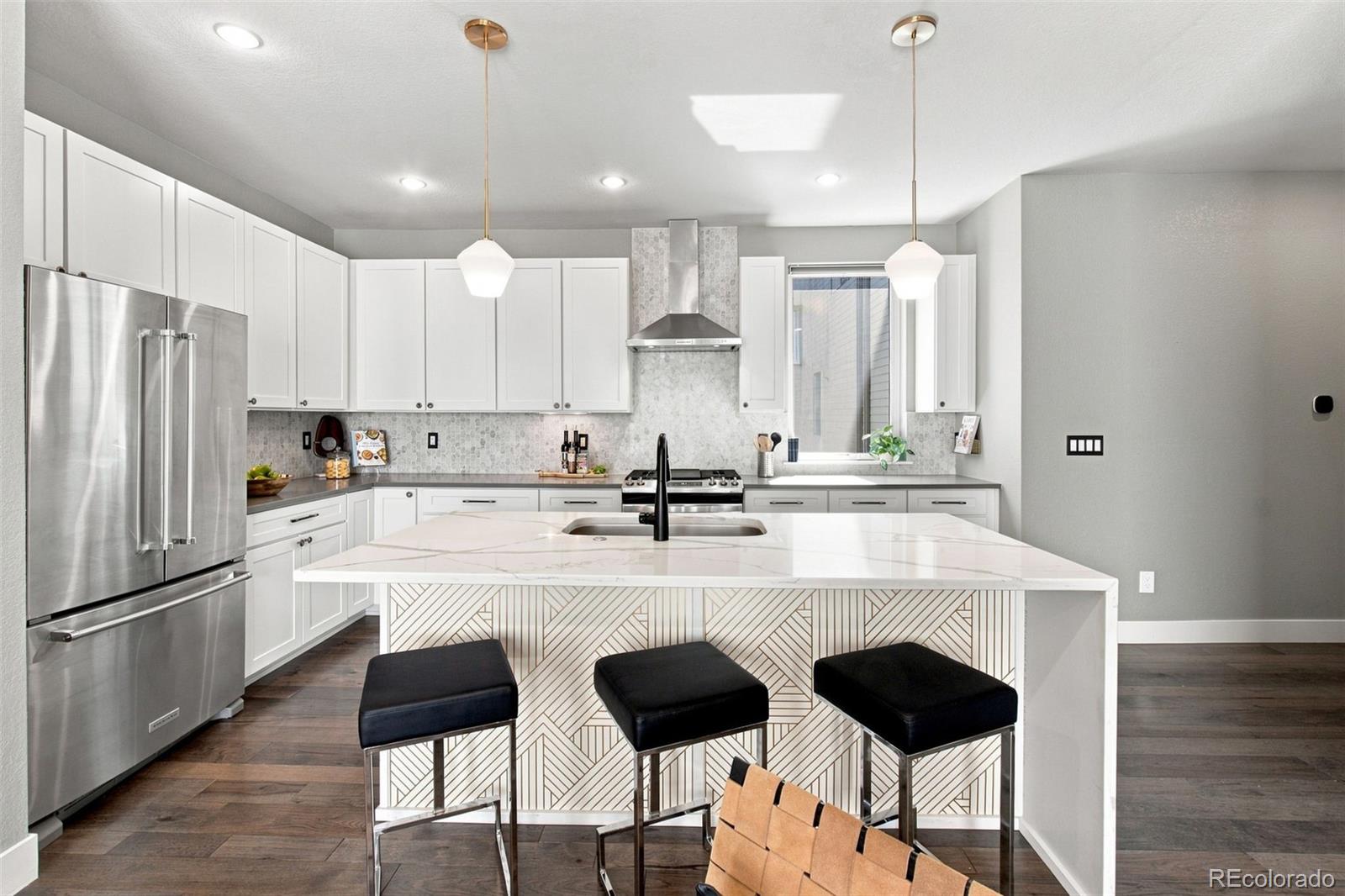 2432 N Washington St, Denver, CO 80205