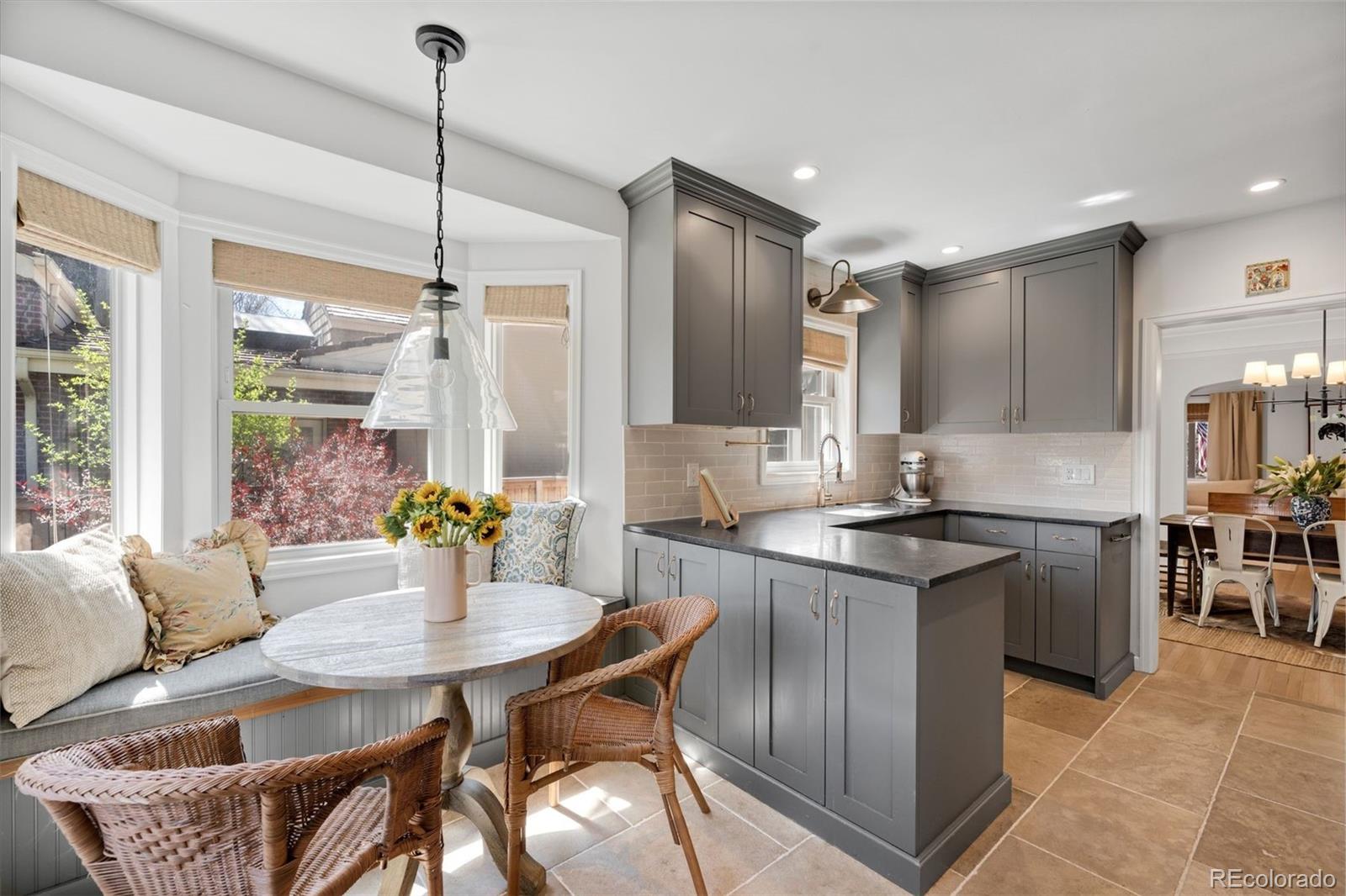 1130 N Monaco Pw, Denver, CO 80220
