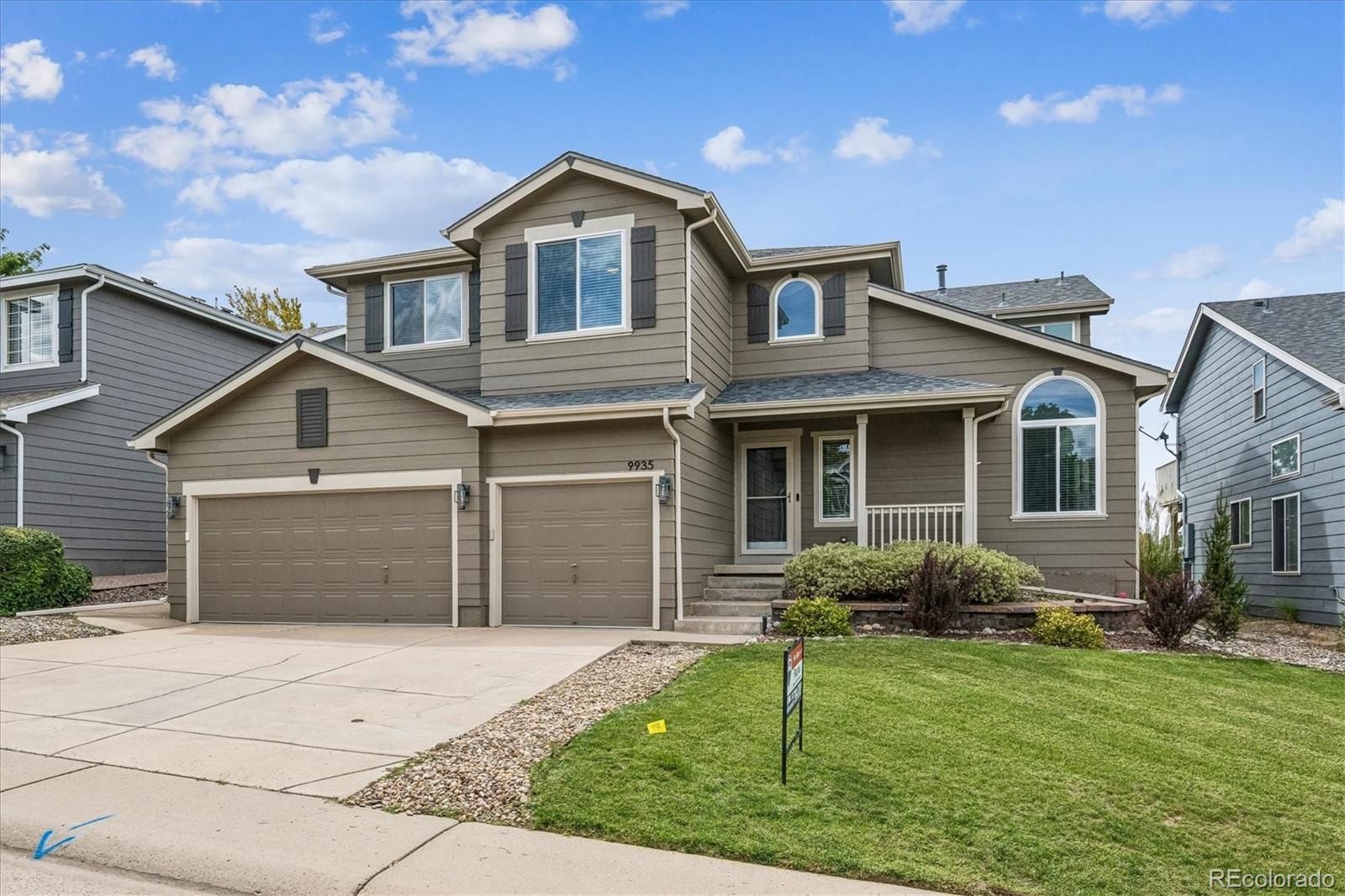 9935 Blackbird Cir, Highlands Ranch, CO 80130