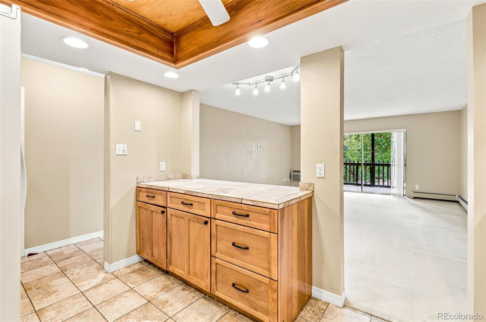 14390 E Marina Dr #209, Aurora, CO 80014