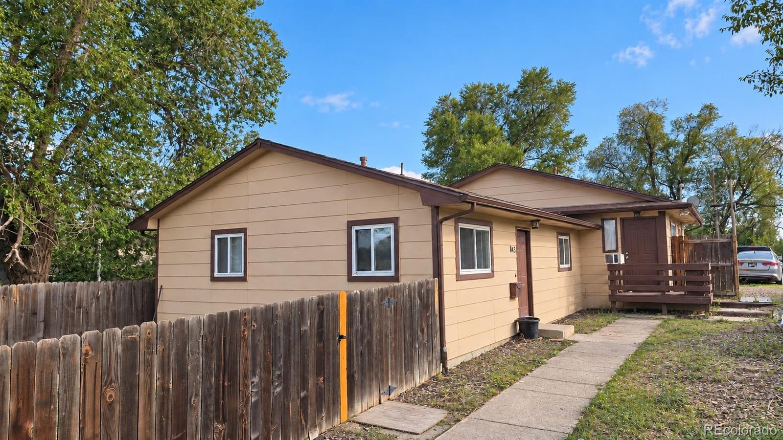 843 E Vermijo Ave, Colorado Springs, CO 80903