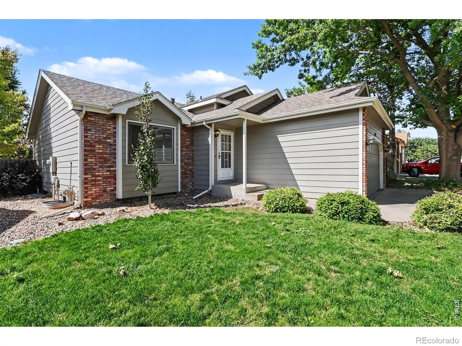 1827 Cambridge Ct, Loveland, CO 80538