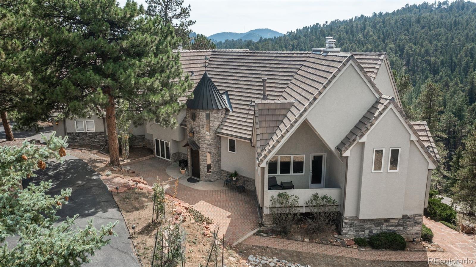 22594 Treetop Ln, Golden, CO 80401