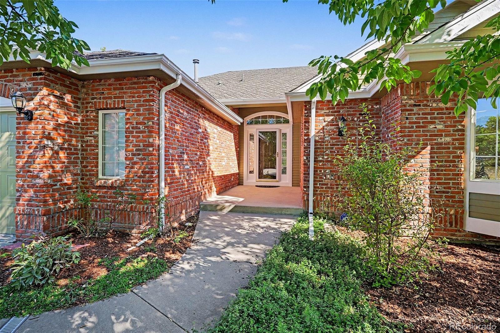 253 Huntley Ct, Castle Pines, CO 80108
