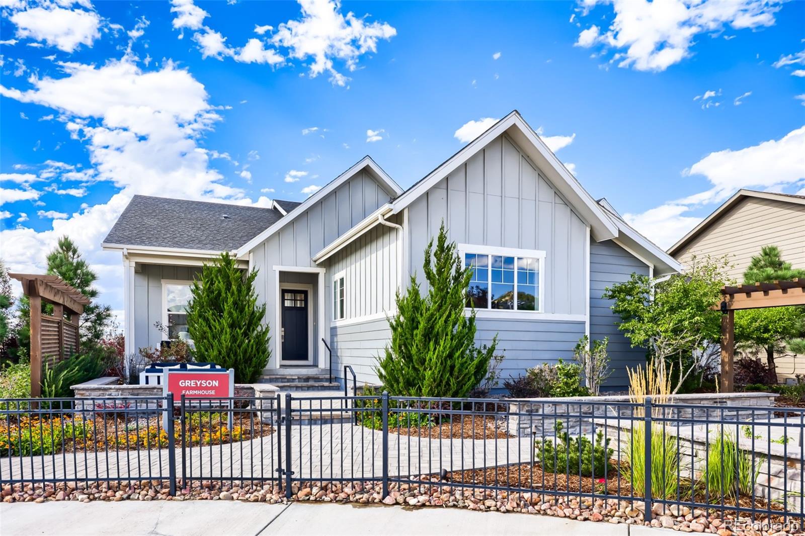 215 Alumroot St, Castle Rock, CO 80104