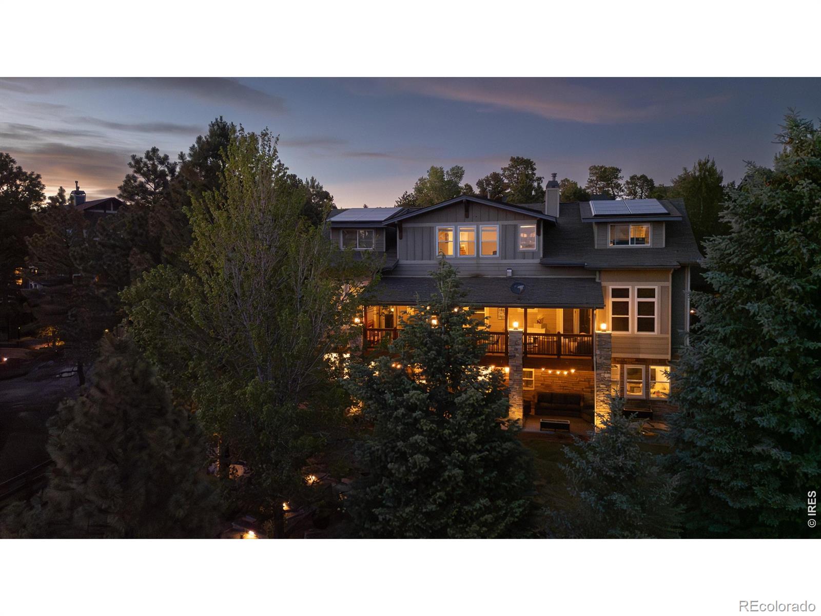 25042 E Davies Dr, Aurora, CO 80016