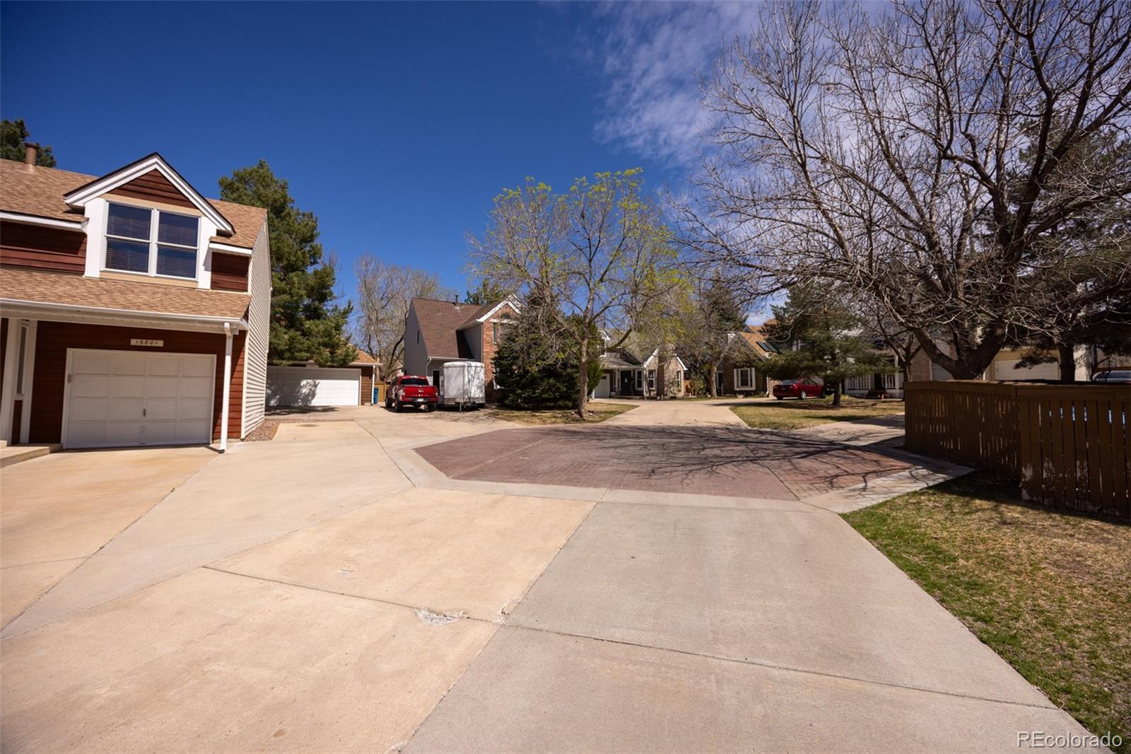 16821 E Hialeah Ave, Centennial, CO 80015