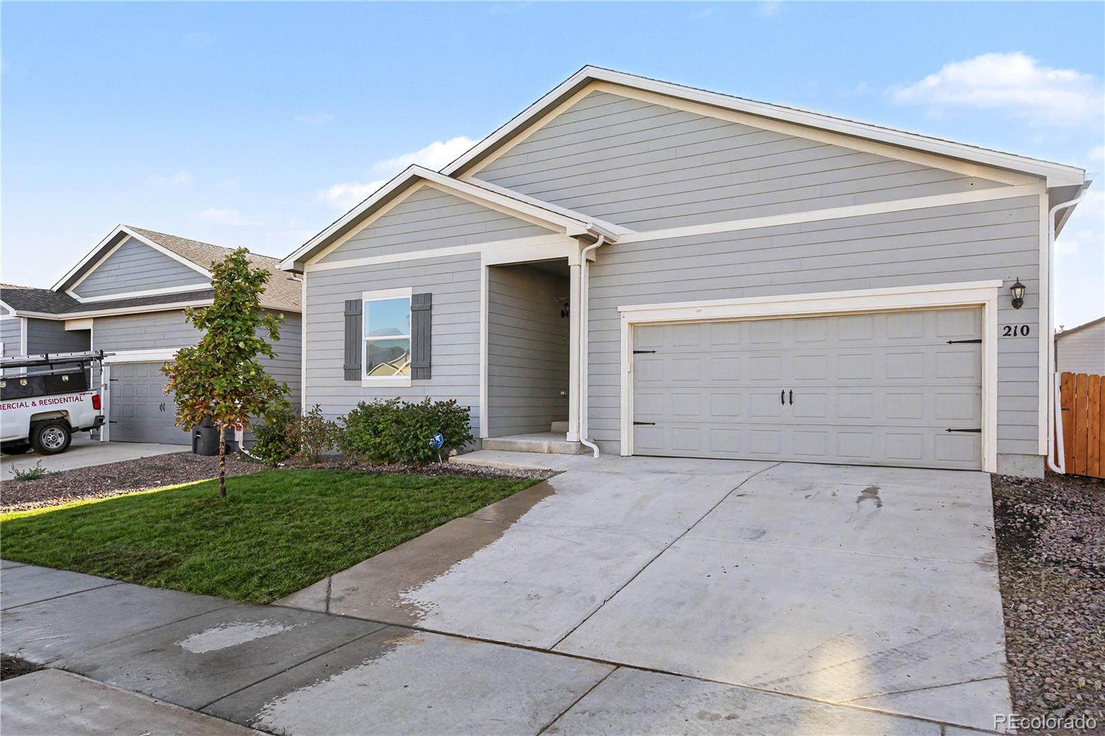 210 N Stewart St, Keenesburg, CO 80643