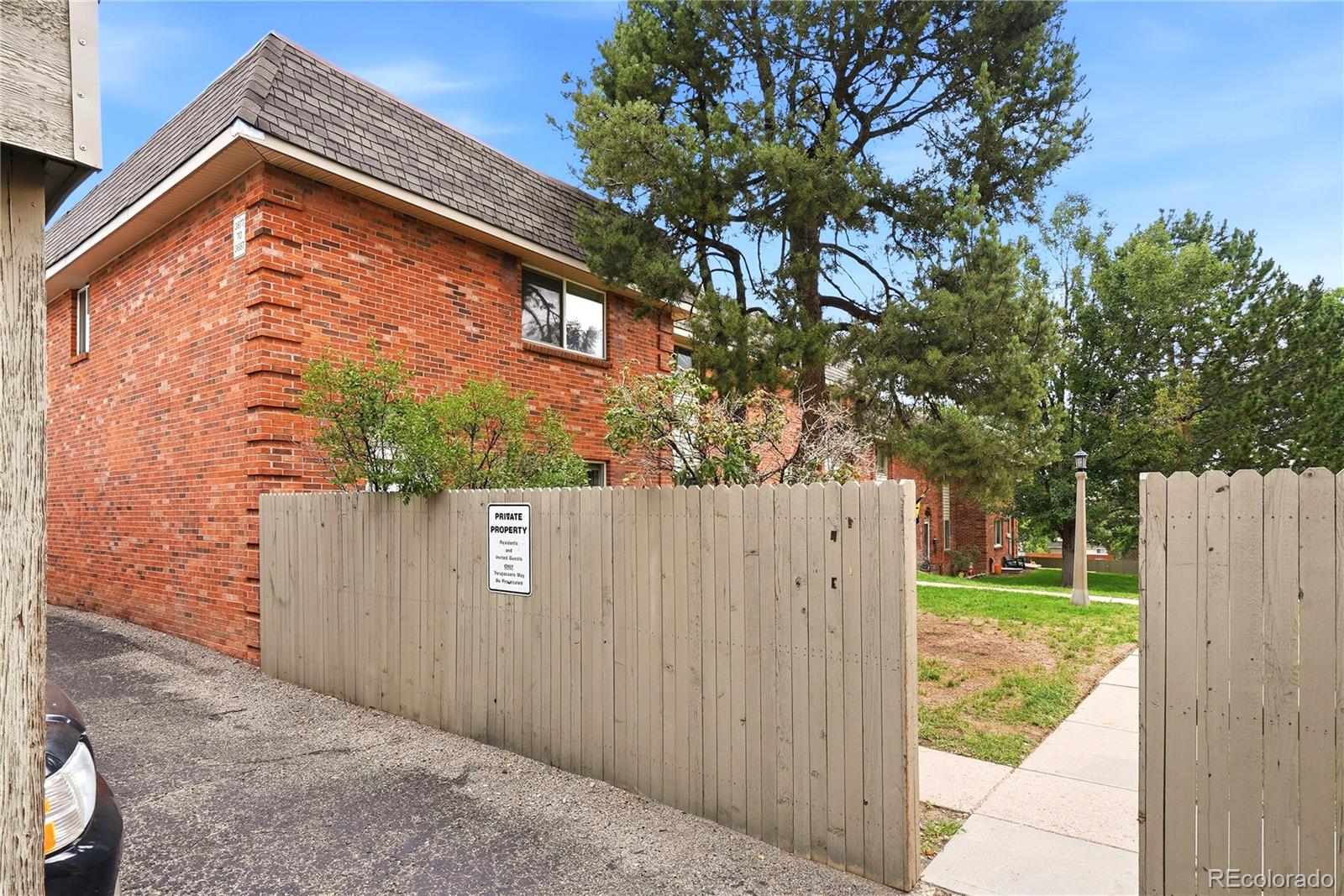 3677 W Union Ave, Denver, CO 80236
