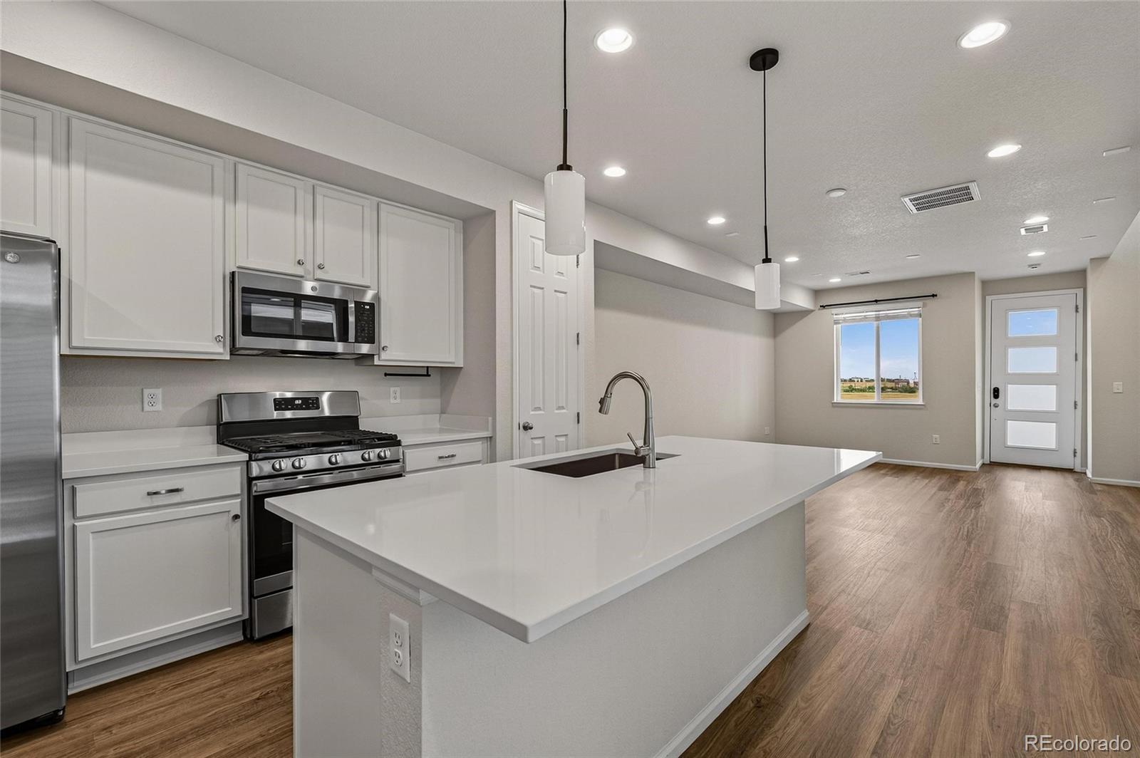 6102 Rawlings Ave, Frederick, CO 80504