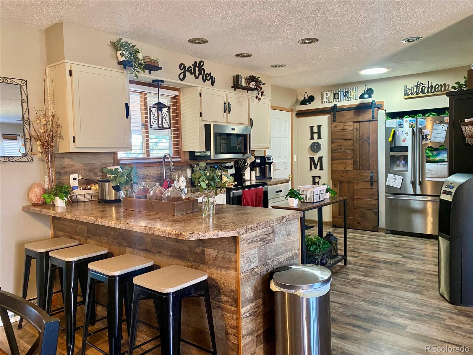 410 4th St, Burlington, CO 80807