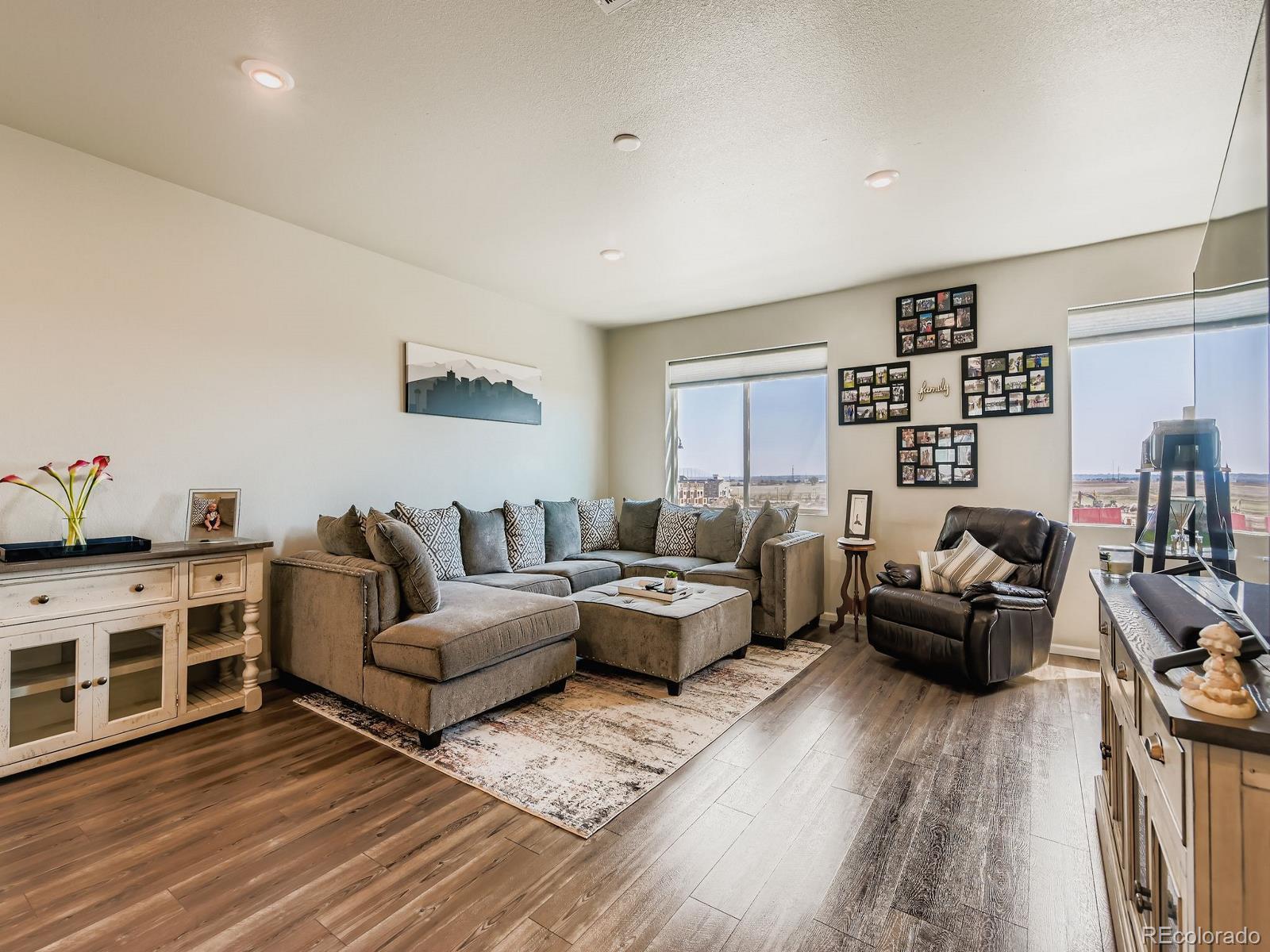 16558 Shoshone Pl, Broomfield, CO 80023