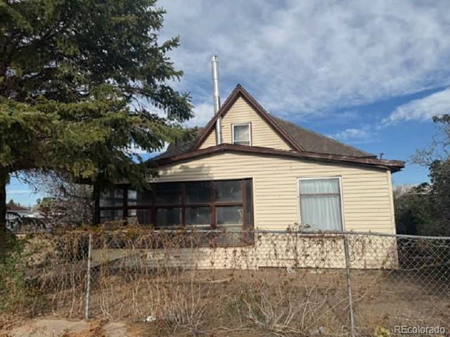 157 Hurt St, Center, CO 81125