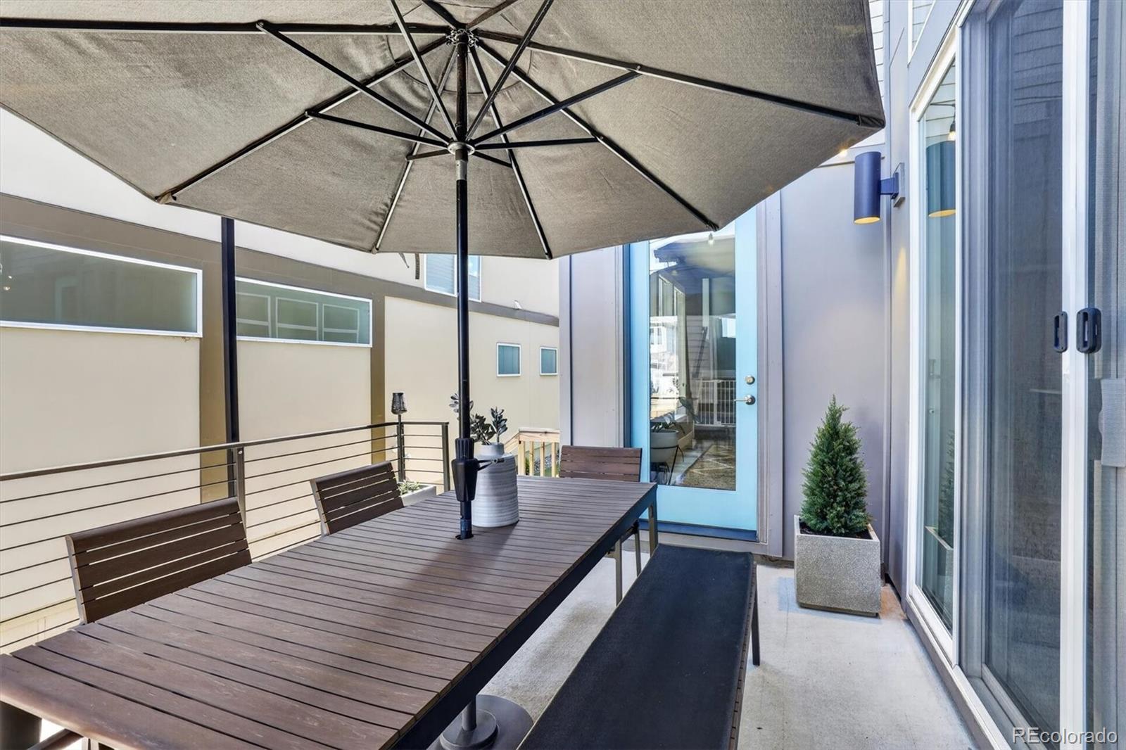 6713 Mariposa Ct, Denver, CO 80221