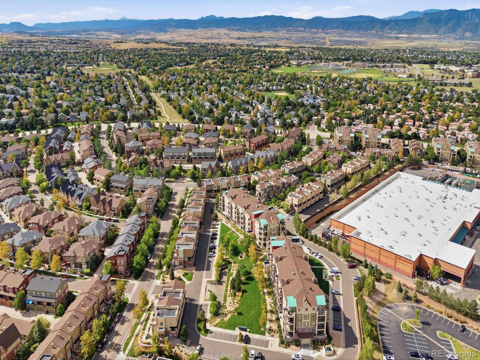 725 Elmhurst Dr #208, Highlands Ranch, CO 80129