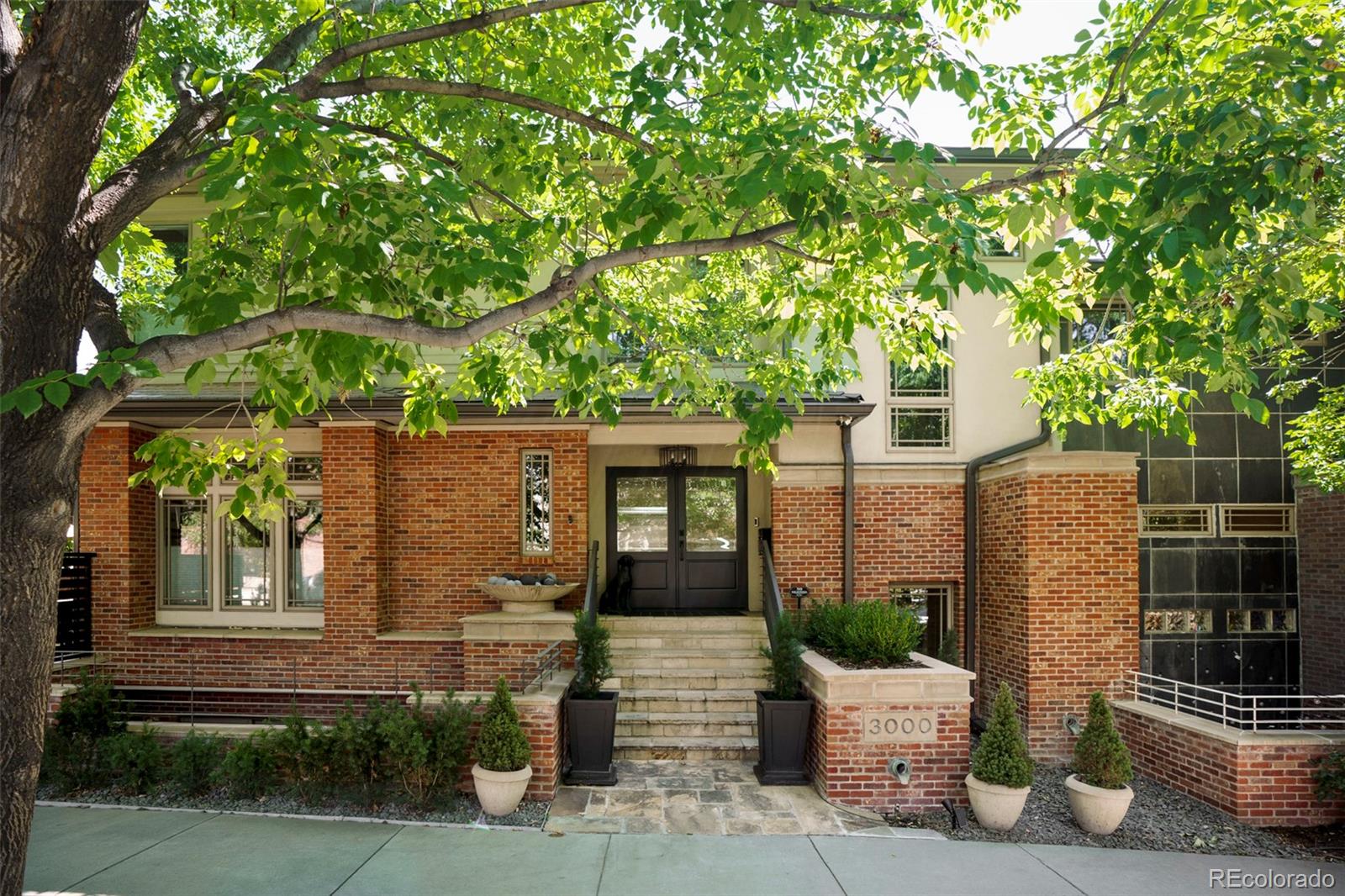 3000 E 5th Ave, Denver, CO 80206