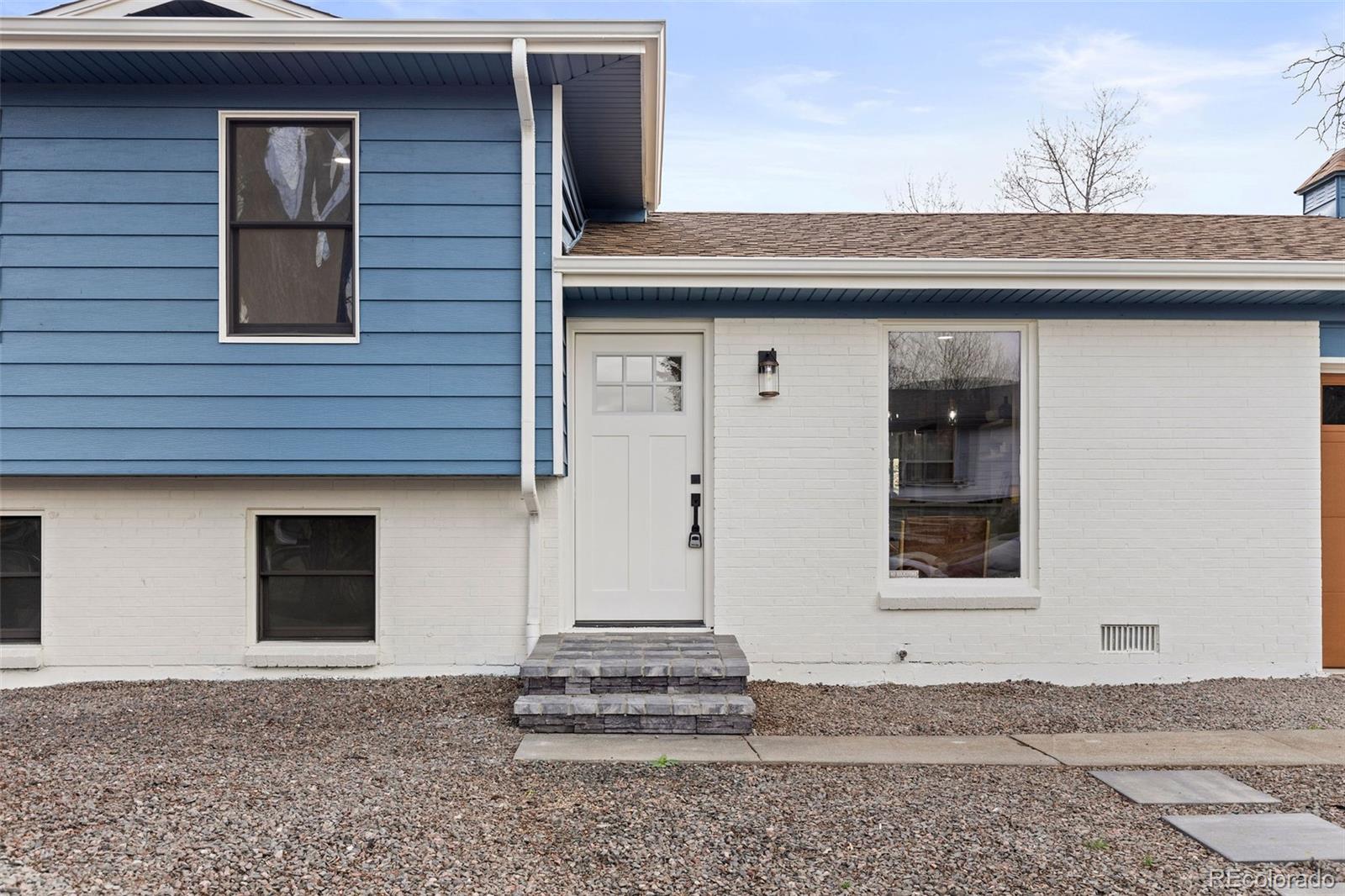 3090 S Hoyt Way, Denver, CO 80227