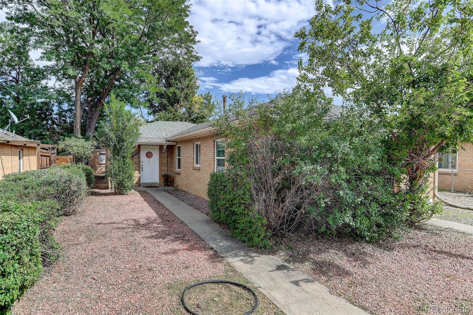 2314 Newport St, Denver, CO 80207