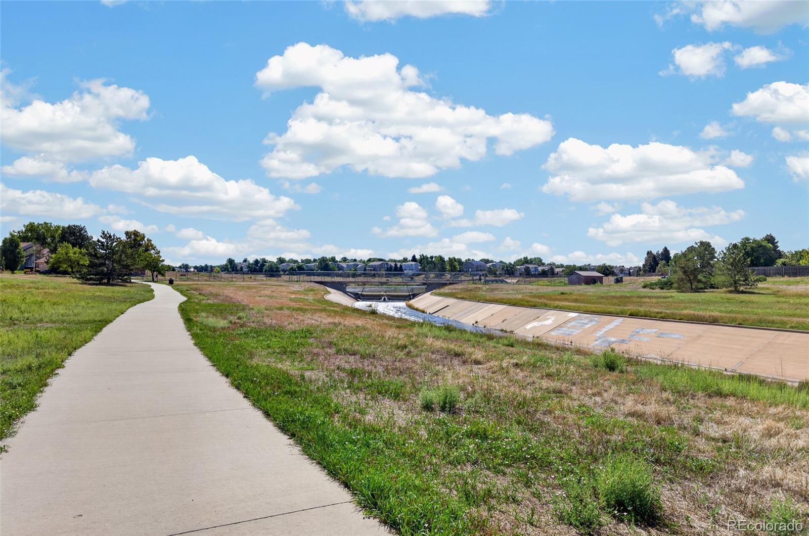 2490 S Salida Way, Aurora, CO 80013