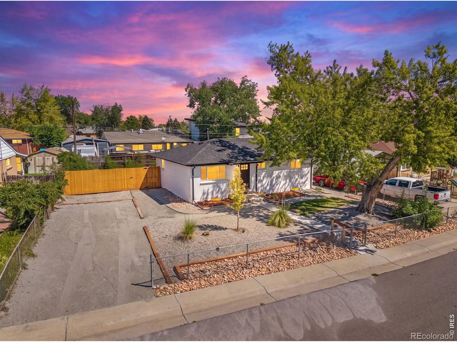 7860 Mona Ct, Denver, CO 80221