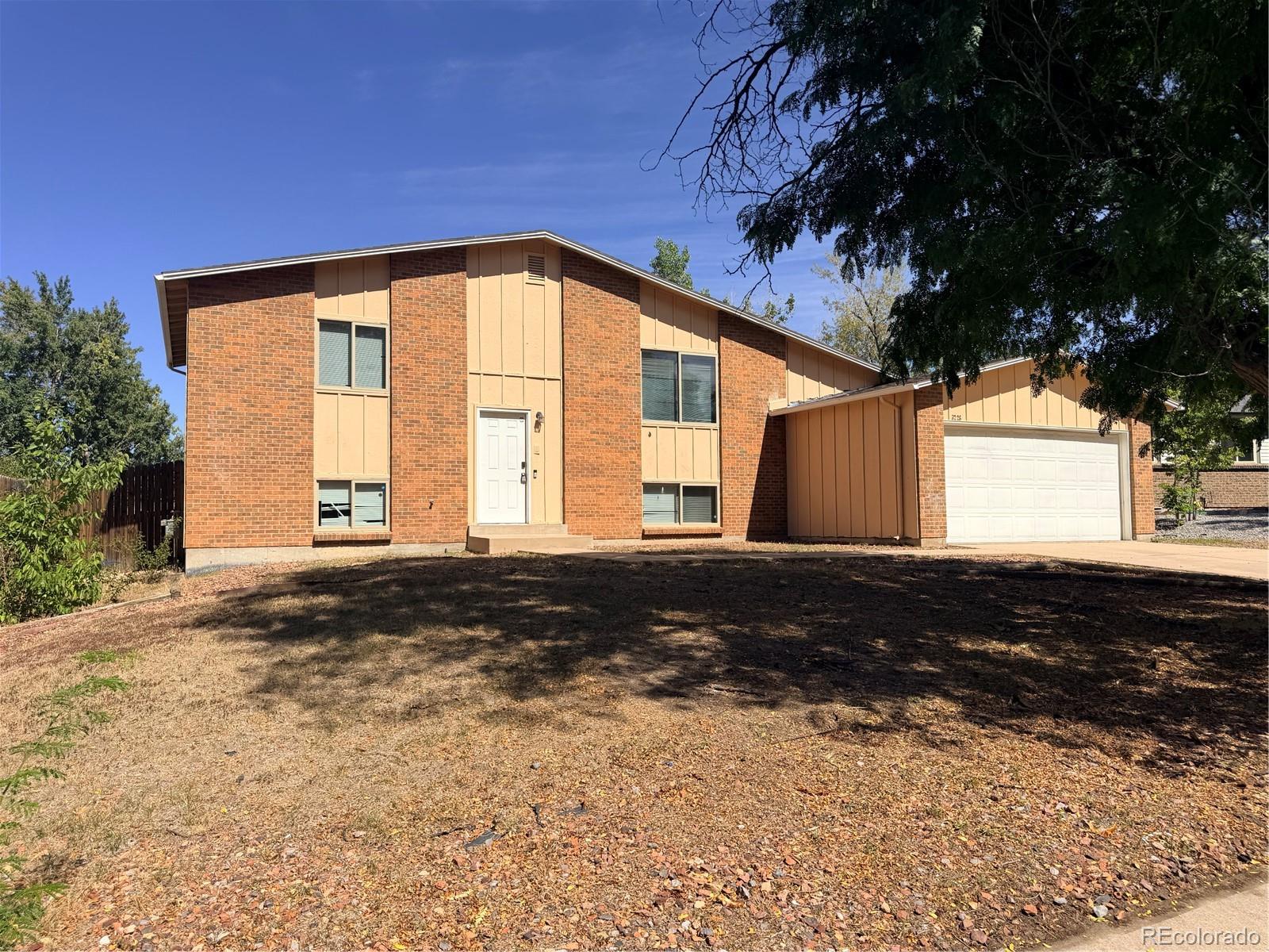 3226 S Nucla St, Aurora, CO 80013