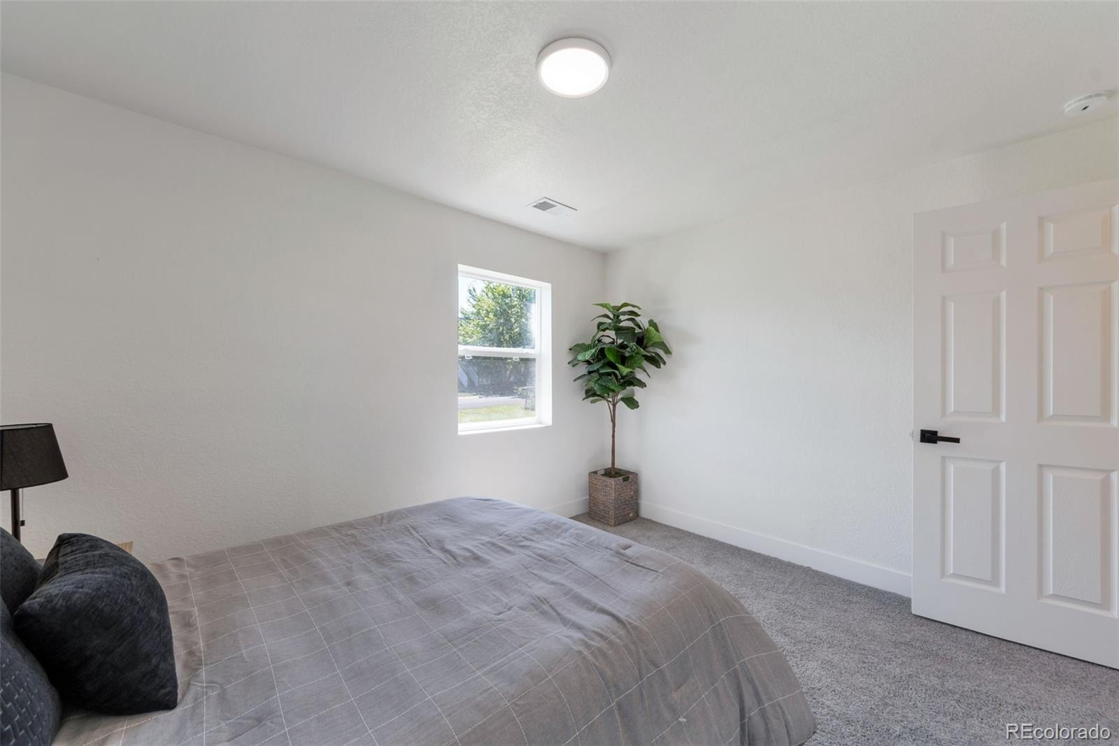 3715 N Jackson St, Denver, CO 80205