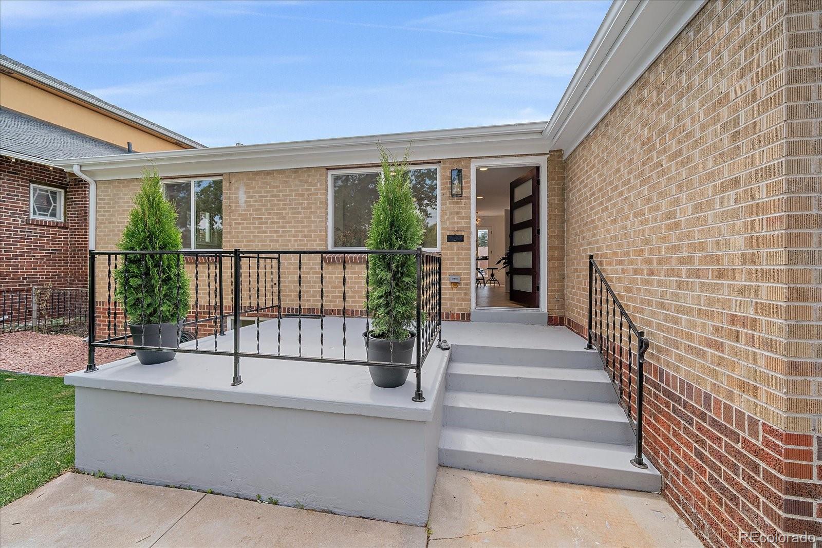 2651 Albion St, Denver, CO 80207
