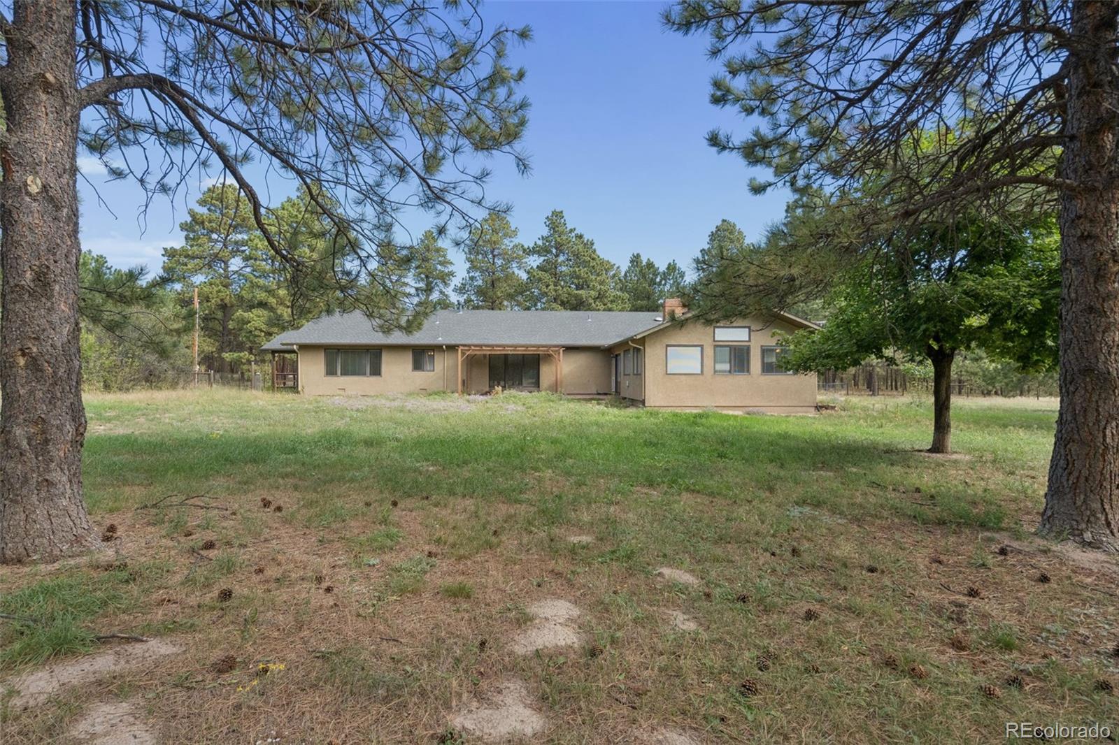 18490 E Forest Dr, Monument, CO 80132