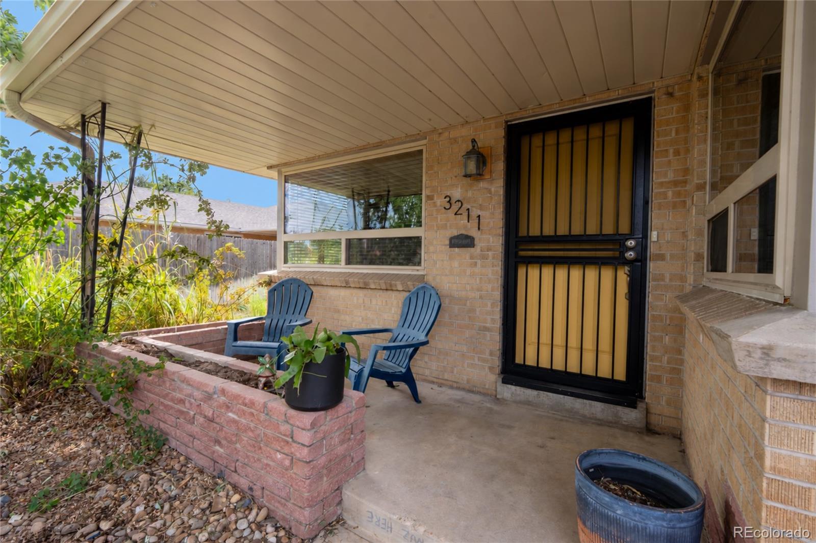 3211 Olive St, Denver, CO 80207
